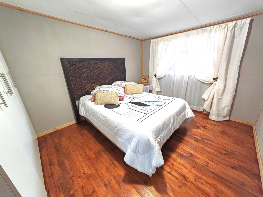 7 Bedroom Property for Sale in Bayswater Free State